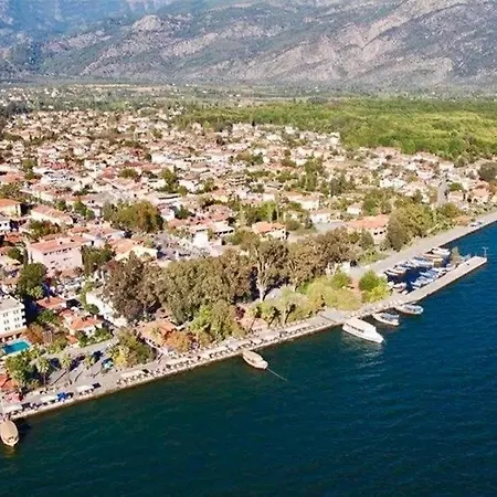 Egedeki Eviniz Casa de Férias