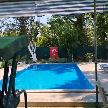 Egedeki Eviniz Casa de Férias